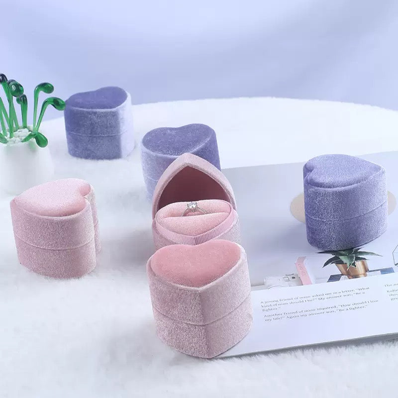 Luxury Heart-Shaped Velvet Box for Single or Double Rings | Valentine's Gift