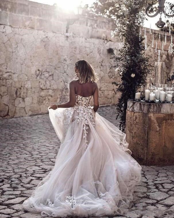 Strapless Floral Appliqué Ball Gown Wedding Dress